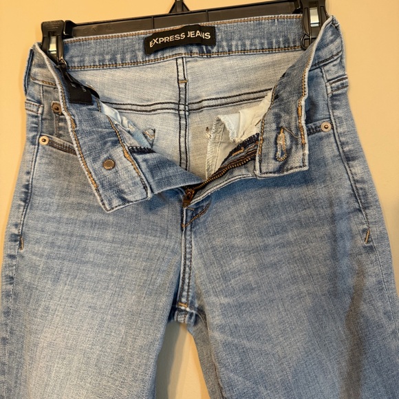 Express Mid Rise Jeggings - Picture 7 of 8